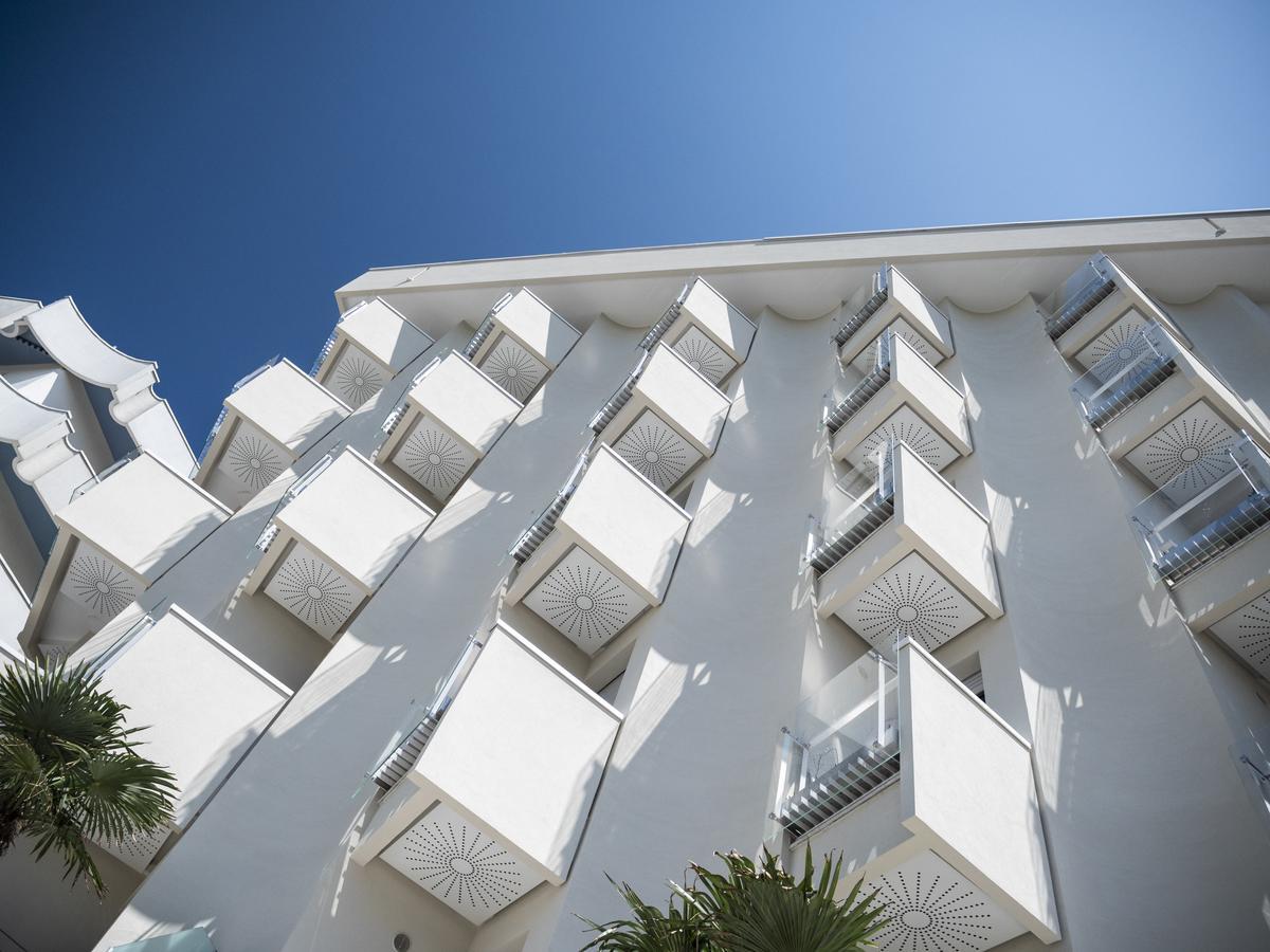 Solemare Hotel E Residence Misano Adriatico Eksteriør bilde